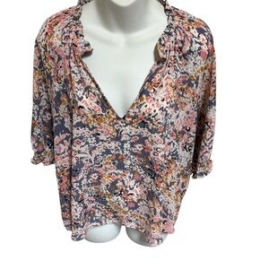Evereve Floral V-Neck Blouse